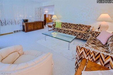 1845 Dansy Dr, Euclid, OH 44117 - photo 4