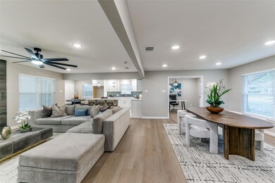 6218 Berwyn Ln, Dallas, TX 75214 - photo 4