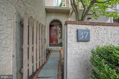 37 Greythorne Woods Cir unit 37, Wayne, PA 19087 - photo 3