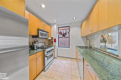332 E 84th St unit 4C, New York, NY 10028 - photo 4