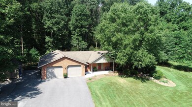 801 Apple Way, Saint Thomas, PA 17252 - photo 2