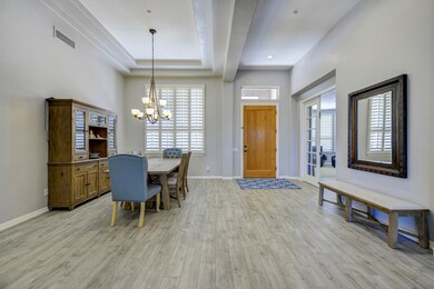 Dining-Foyer