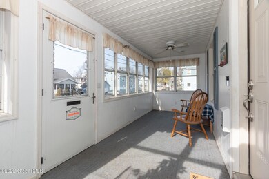 107 4th St, Schenectady, NY 12302 - photo 4