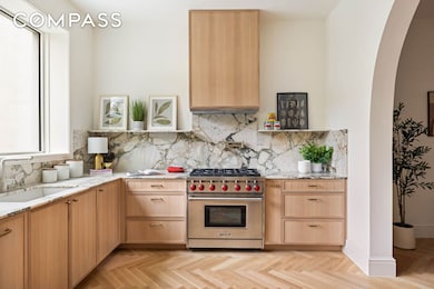 429 Decatur St unit 3, Brooklyn, NY 11233 - photo 5