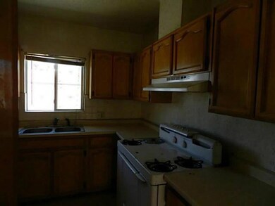 3200 Idalia Ave, El Paso, TX 79930 - photo 4