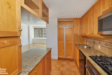 Presidential Tower unit 12J, New York, NY 10023 - photo 4