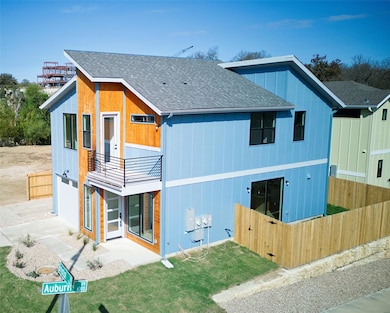 2608 Bristol Dr unit A B, Austin, TX 78723 - photo 2