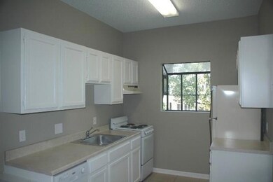 3206 King St unit 202, Austin, TX 78705 - photo 2