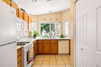 51 E 550 S - www.lystpros.com -9