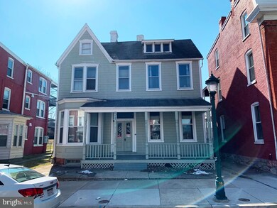 51 E Antietam St, Hagerstown, MD 21740 - photo 4