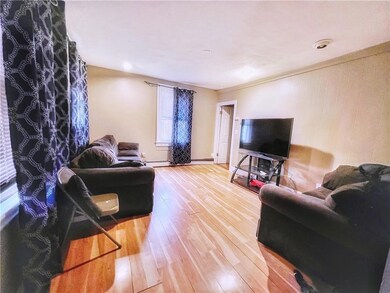 1st floor living room
