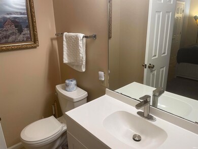 9411 S Pointe Retreat Dr, Bloomington, IN 47401 - photo 6