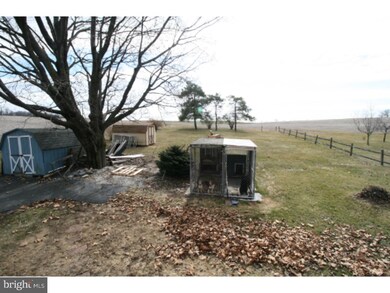 552 Adams Hotel Rd, Shoemakersville, PA 19555 - photo 3