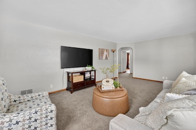 1120 S 6th St, de Pere, WI 54115 - photo 4