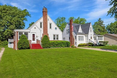 1624 48th St, Des Moines, IA 50310 - photo 2