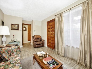 9934 Woodwick St, Houston, TX 77016 - photo 7