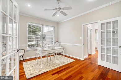 43223 Chase St, Chantilly, VA 20152 - photo 6