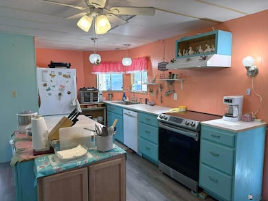 2042 S Coyote Ave, Yuma, AZ 85364 - photo 2