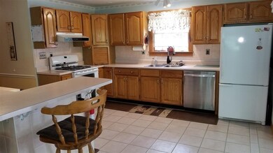 9 Elm St, Effingham, NH 03882 - photo 6