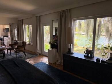 1785 Calais Dr unit 8, Miami Beach, FL 33141 - photo 2