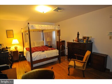 10 Orchard Ln, Burlington, NJ 08016 - photo 6