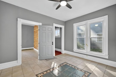 2305 Drake Park Ave, Des Moines, IA 50311 - photo 5