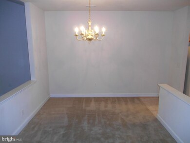 227 Lynn Dr, Stephens City, VA 22655 - photo 4