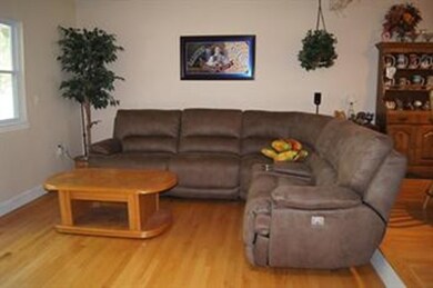 1016 Pleasant St unit 44, East Weymouth, MA 02189 - photo 7