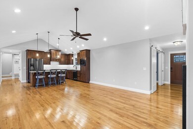 1101 Highland Dr, Aurora, MO 65605 - photo 6