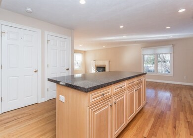 49 Worcester Ln, Waltham, MA 02451 - photo 7