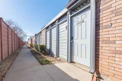 634 Bellaire Dr unit D, Hurst, TX 76053 - photo 2