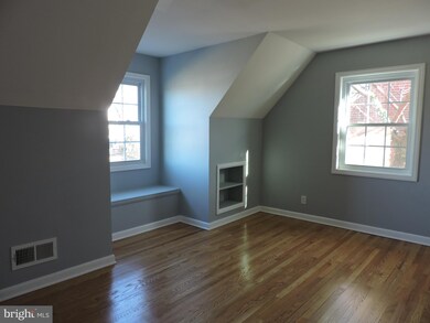 719 Somerset Place, Hyattsville, MD 20783 - photo 4