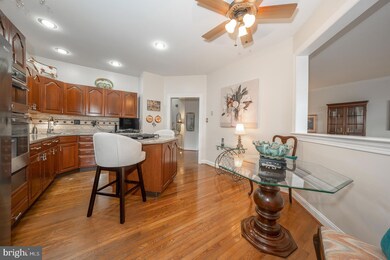 21 Daylesford Blvd unit 21, Berwyn, PA 19312 - photo 6