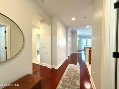 215 Valencia Ct unit 305, Wilmington, NC 28412 - photo 7