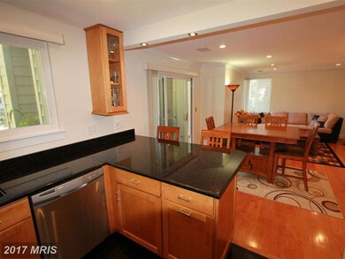11701 Summerchase Cir unit 1701-C, Reston, VA 20194 - photo 4