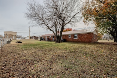 171 3rd St, Jennings, OK 74038 - photo 3