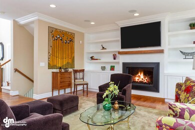 9426 Autumn Ridge Living Room 2