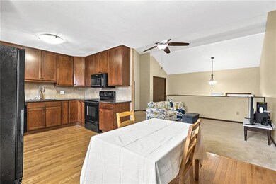 11905 W 66th Terrace, Shawnee, KS 66216 - photo 5