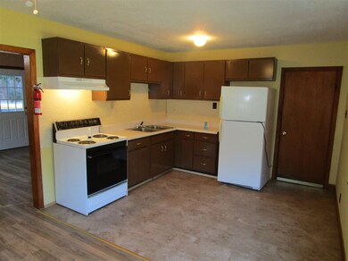 644 Warwick Rd, Winchester, NH 03470 - photo 2