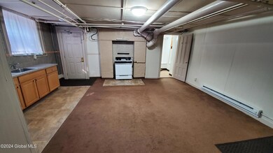 461 State St unit B, Albany, NY 12203 - photo 5