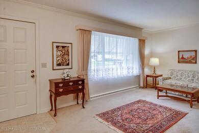 3501 Schlee St, Lansing, MI 48910 - photo 4