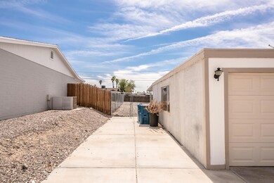 190 Columbine Dr, Lake Havasu City, AZ 86403 - photo 2