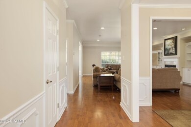 5-web-or-mls-171 St Anthony Ave-5