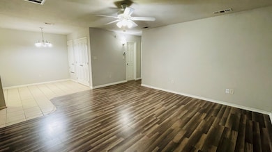 3602 Mandy Dr unit 2, Granbury, TX 76048 - photo 2