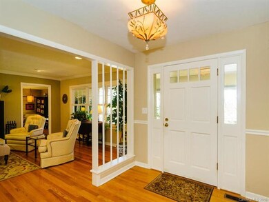 Spacious Foyer