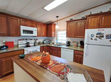 290 Calef Hwy unit C17, Epping, NH 03042 - photo 5