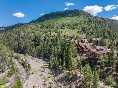 896 Two Rivers Exterior2