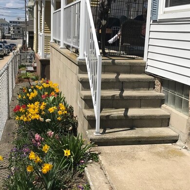 136 Horton St, Fall River, MA 02723 - photo 4