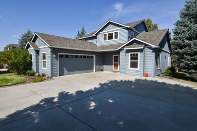 1326 SW Rimrock Way, Redmond, OR 97756 - photo 2