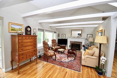 106 Enterprise St, Duxbury, MA 02332 - photo 4